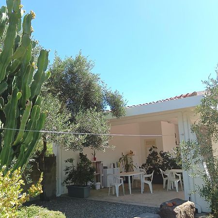 Sulcis Camere San Giovanni Suèrgiu Esterno foto
